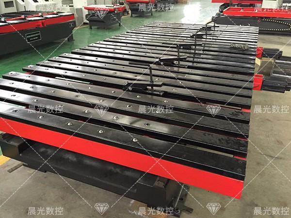 如何讓數(shù)控送料機(jī)防凍？