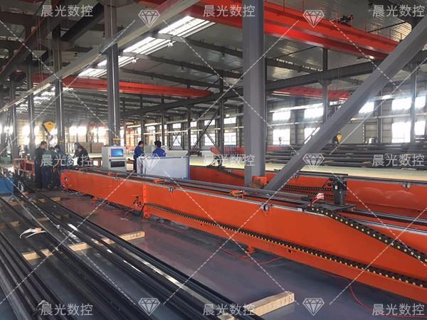 如何避免沖床送料機的刮傷 如何避免沖床送料機的刮傷